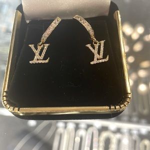 14k solid gold earrings Made in USA